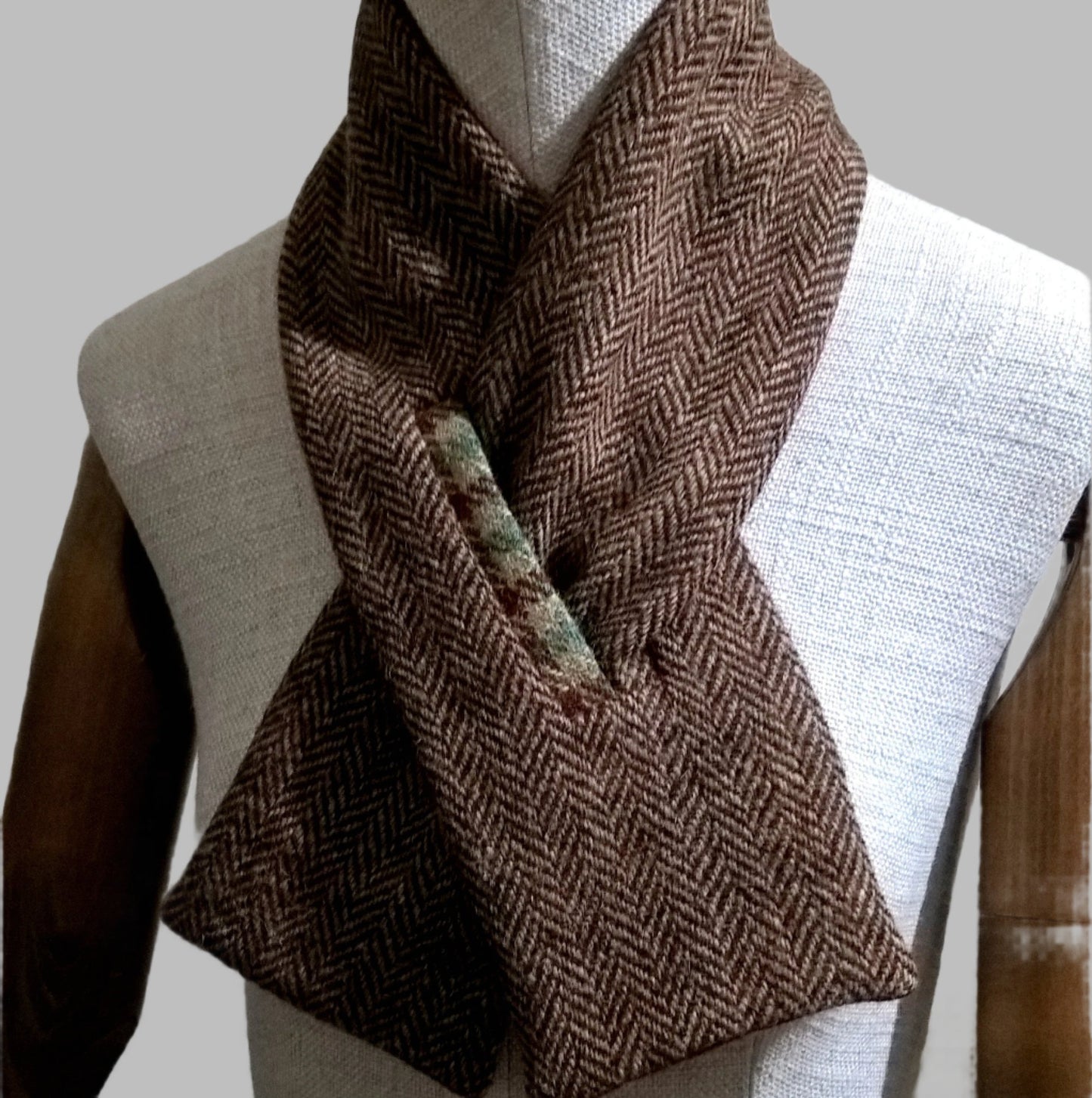 Reddish brown herringbone Harris Tweed pull through scarf cravat