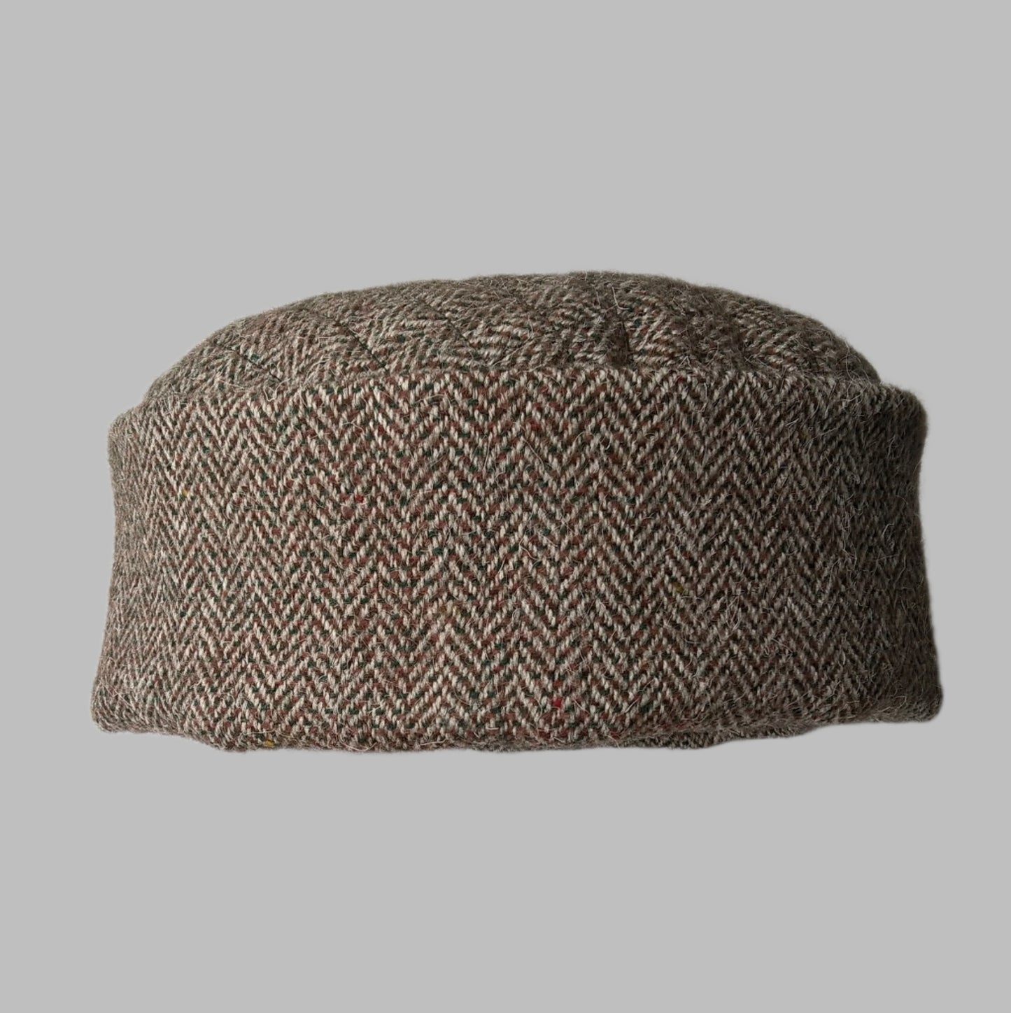 Brown Harris Tweed brimless hat with quilted tip and lining