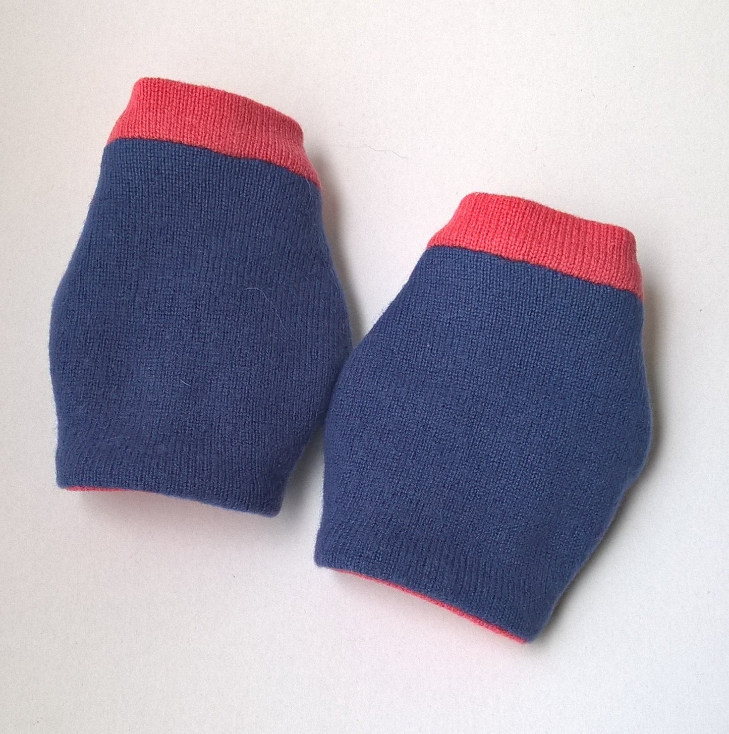 Back view of cashmere wrist warmer cuffs