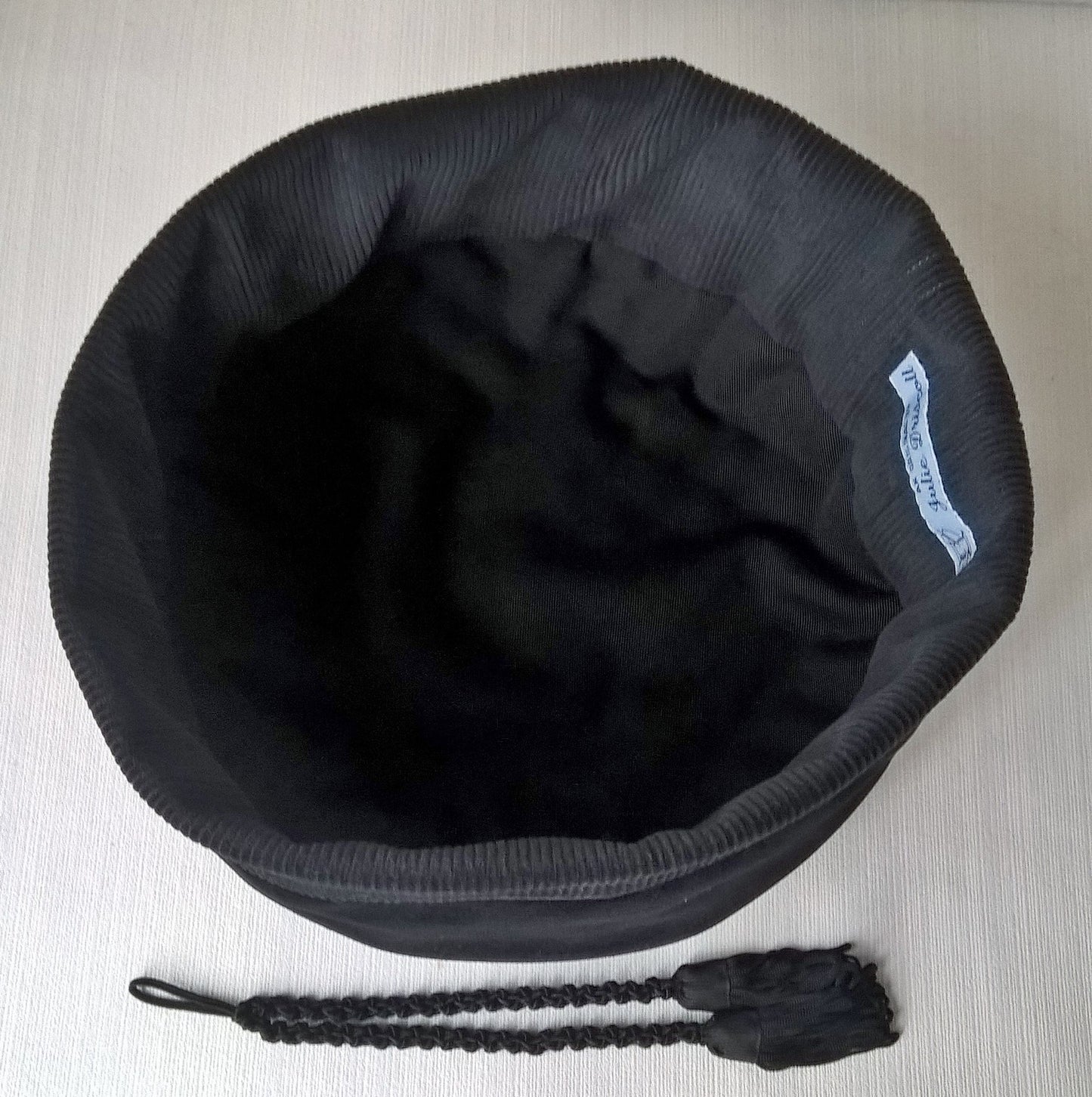 Cotton lining of felted smoking cap