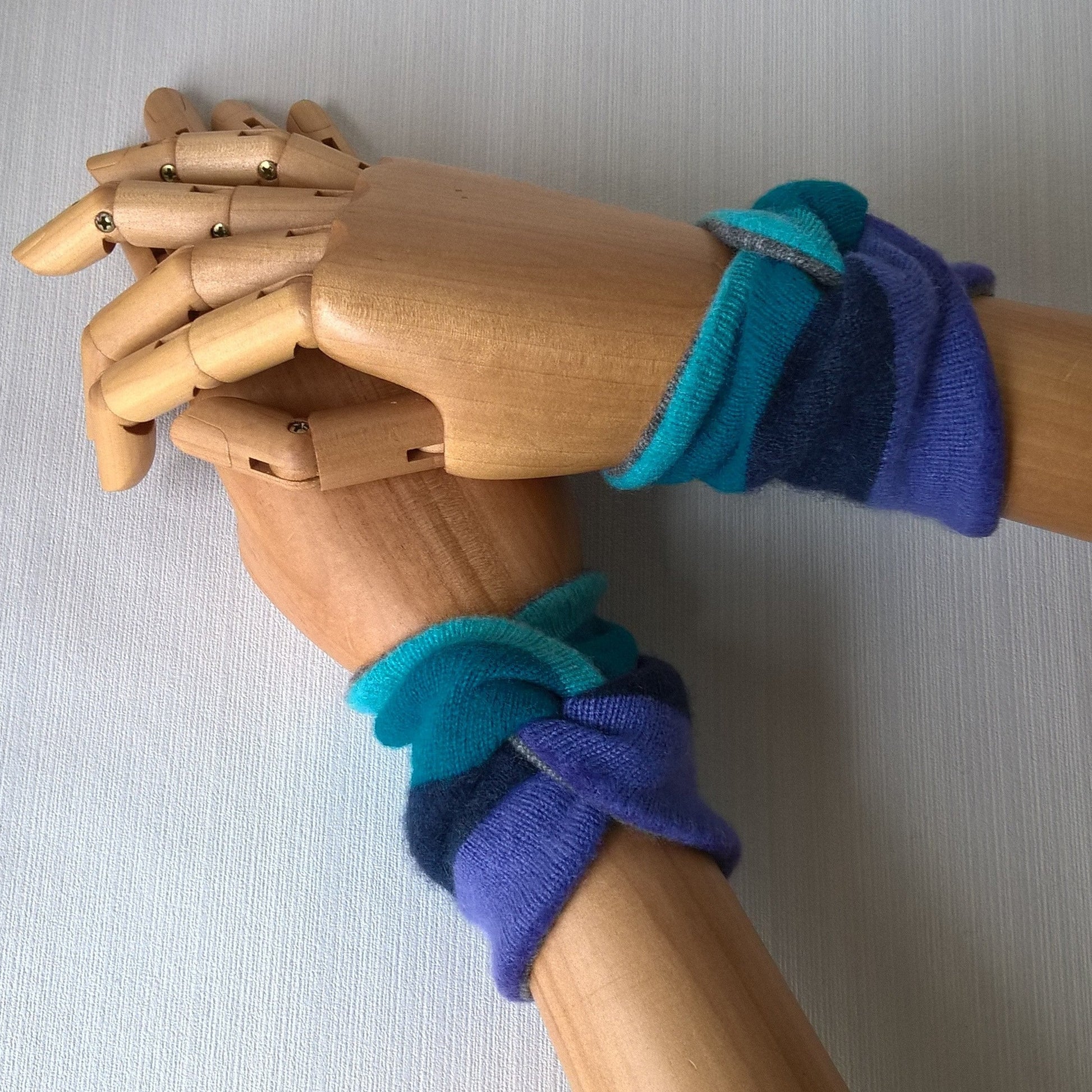 A pair of cashmere wrist knots 