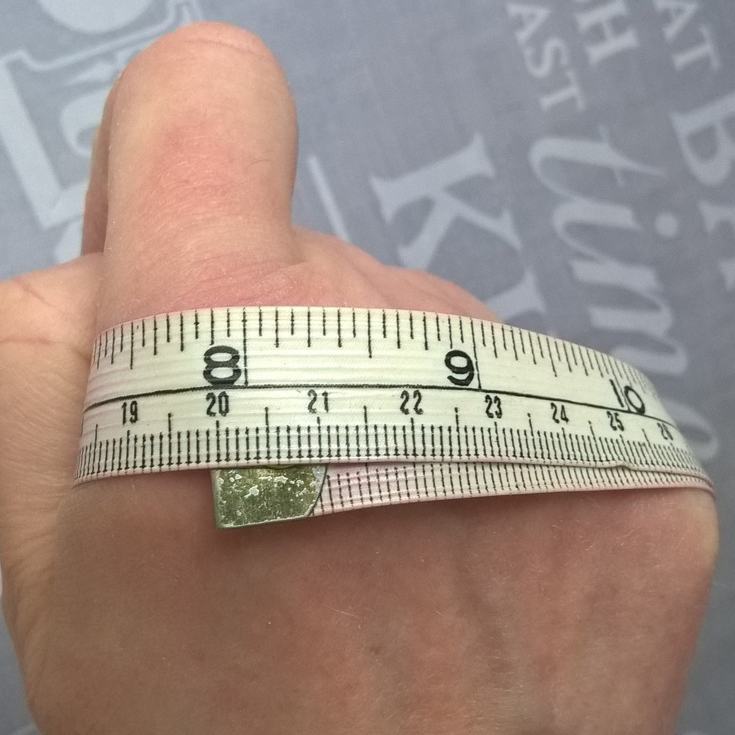 A guide on how to measure the hand for wrist warmer sizing